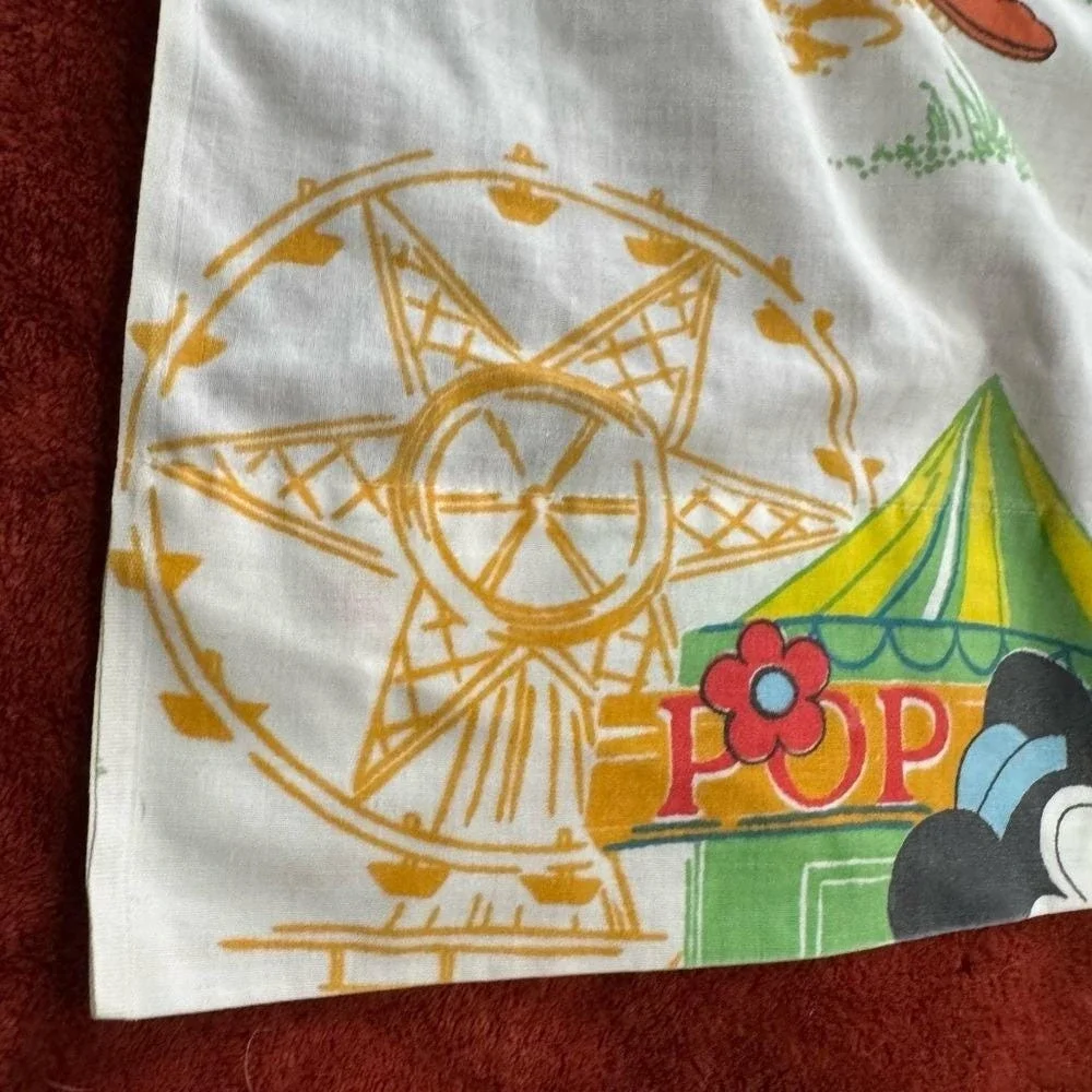 VTG 70s Sheet Mickey Mouse Flat Twin Disney Carnival Minnie Goofy Donald Cartoon